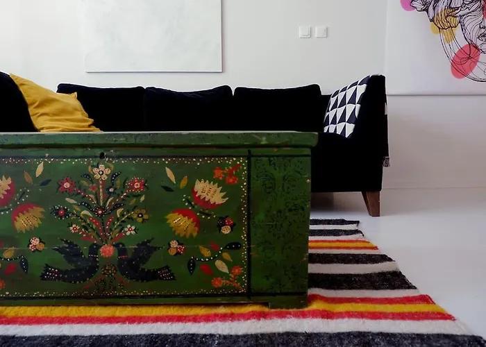 Host2u Art Ap - Fireplace - Free Parking - 5min Gondola *